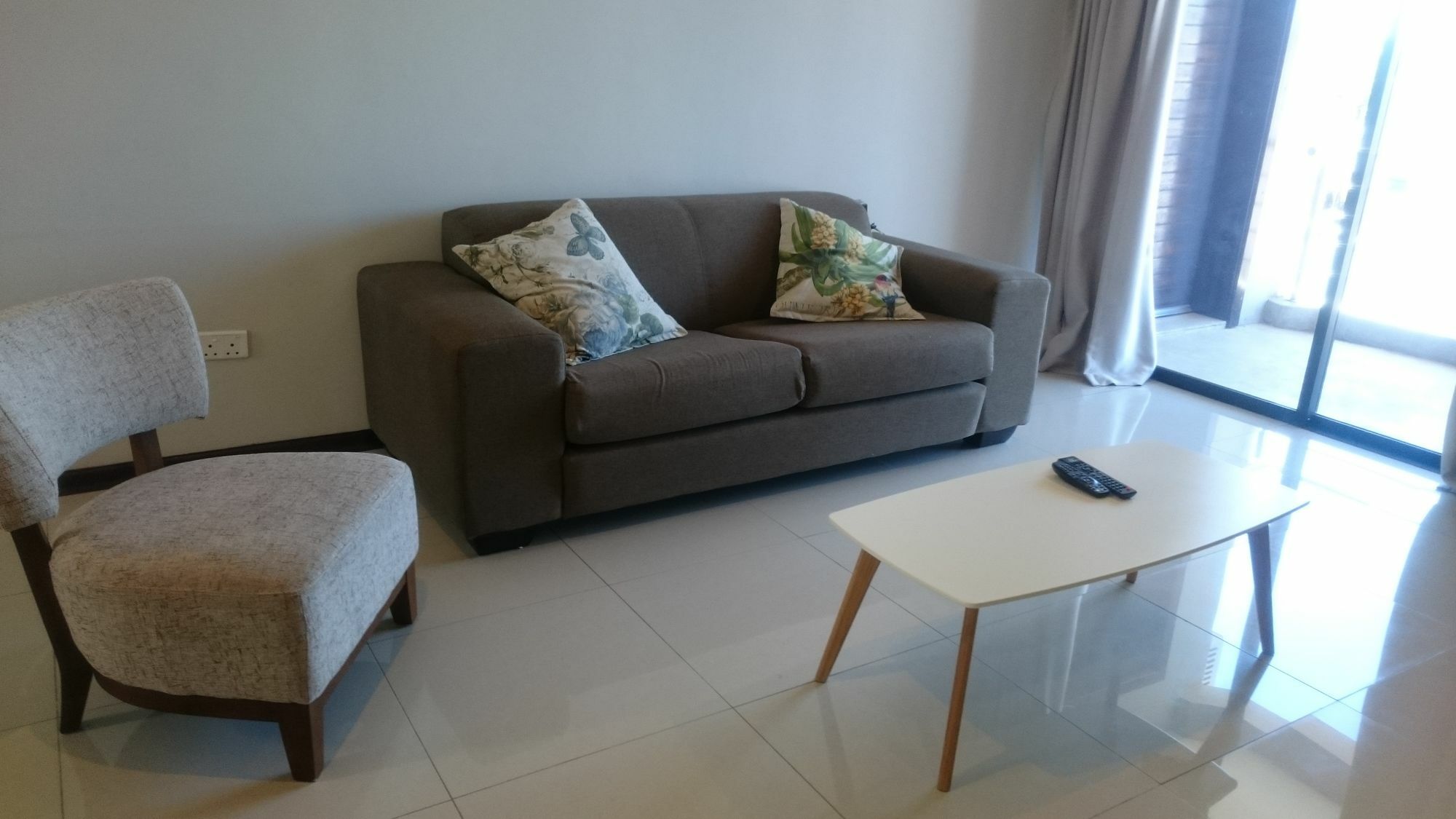 Lifestyle Apartments 哈博罗内 外观 照片